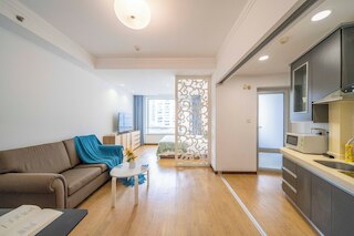 Tyms Xujiahui Stylish 1BR APT