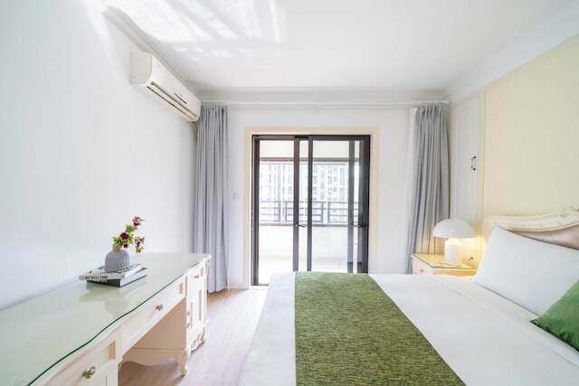 Tyms Modern 2BR APT Xujiahui Dacheng