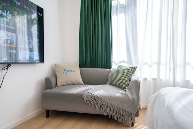 Tyms Xuhui Spacious 1BR APT