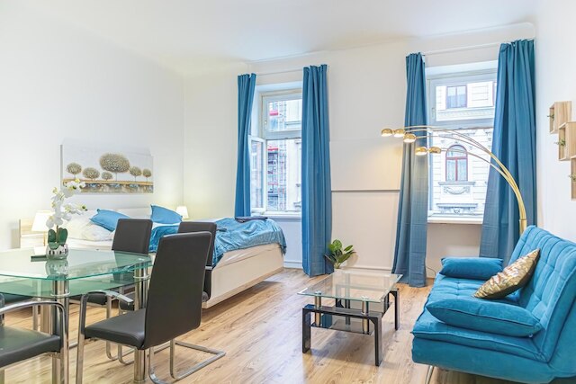 エレガント 2 ベッドルーム アパートメント ステップス フロム ウェストバーンホフ