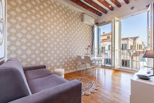 サンポーロ アパートメント ウィズ バルコニー