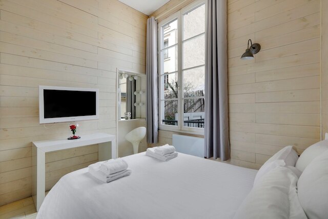 メリービルディング