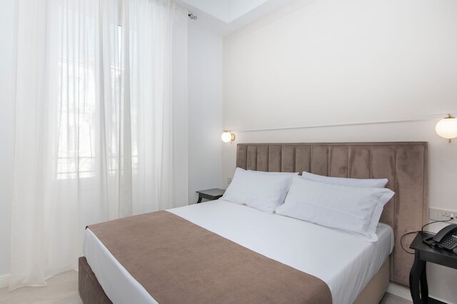 ホテル オデオン ナポリ