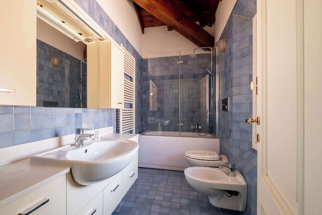 カーサ インディペンデンツァ ブライト ステイ イン ヒストリック センター