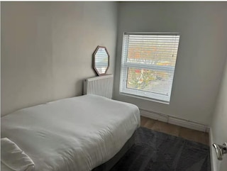 100 エイグバース