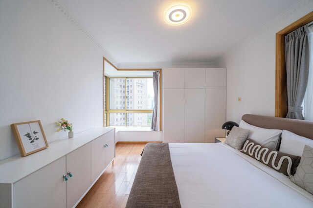 Tyms Gubei Elegant 3BR 2BA APT