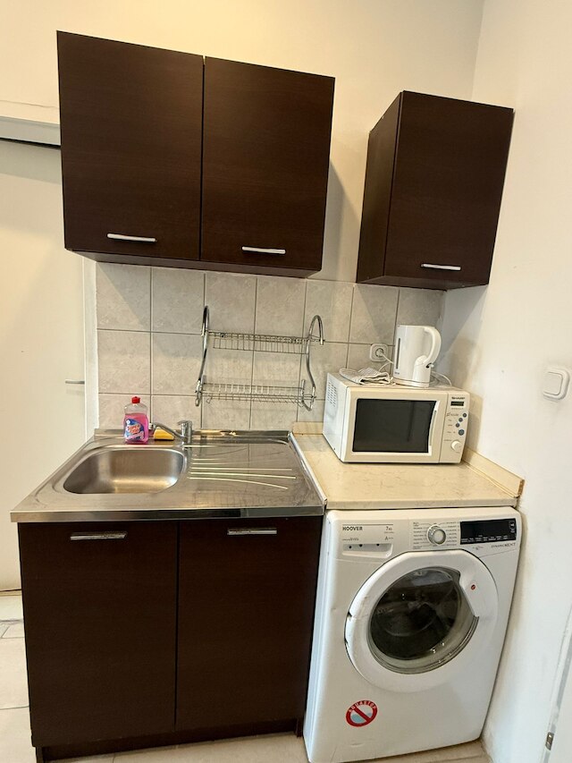 コージー 1 ベッドルーム アパートメント ウィズ リビングルーム ウィーン ロケーション