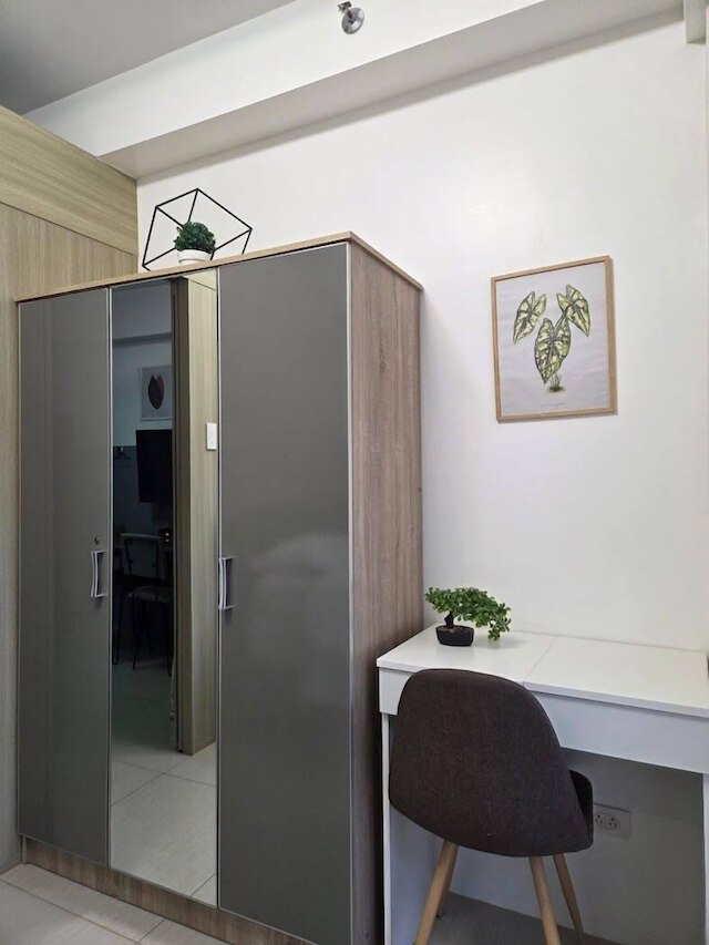 ショア 1 タワー C2 ユニット 729