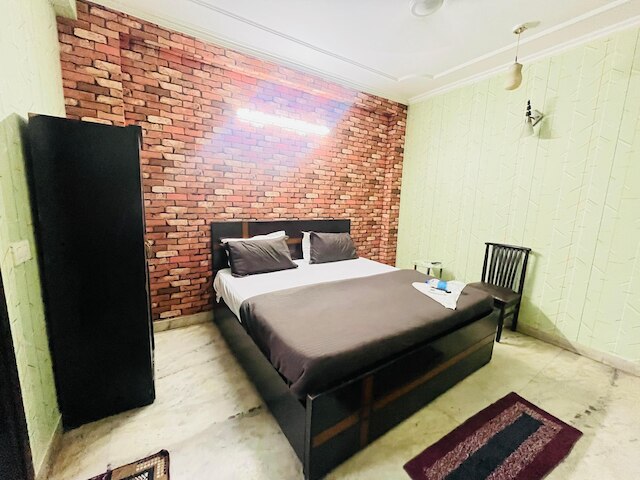 ルームシャラ ホテル ジャガンナート