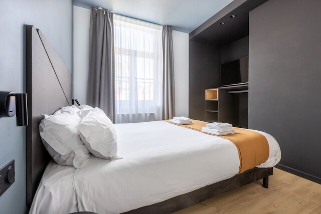 Au Chat Qui Dort Lille - Archives 3