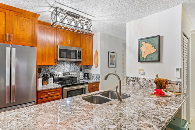 コナリーフ F22 1 ベッドルーム コンド