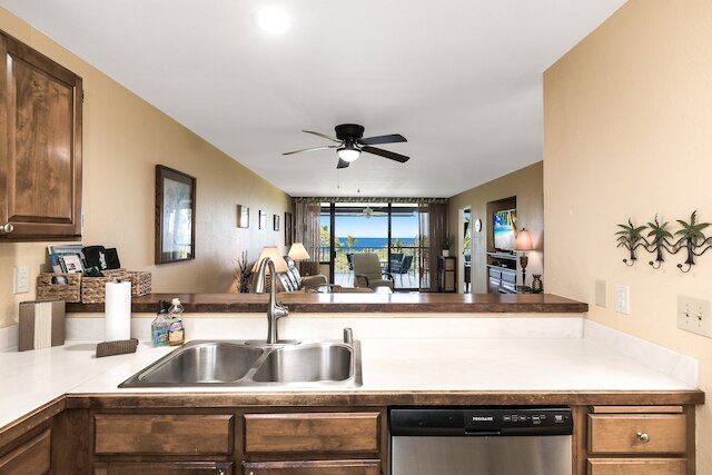 カントリークラブ ヴィラズ #216 2 ベッドルーム コンド