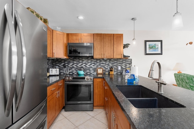 シービレッジ 4113 2 ベッドルーム コンド