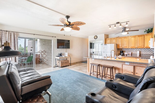 アリイ ヴィラス #301 1 ベッドルーム コンド