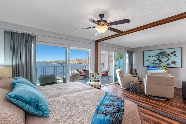 アリイ ヴィラズ #230 2 ベッドルーム コンド