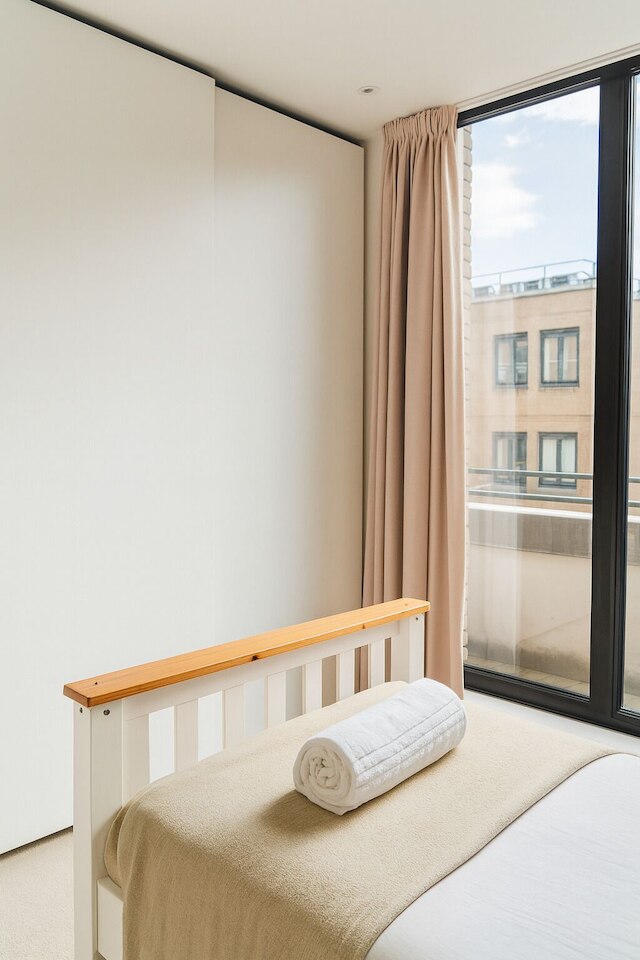 スペーシャス 3 ベッドルーム フラット イン ケンジントン