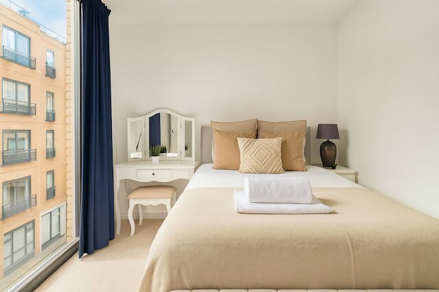 スペーシャス 3 ベッドルーム フラット イン ケンジントン