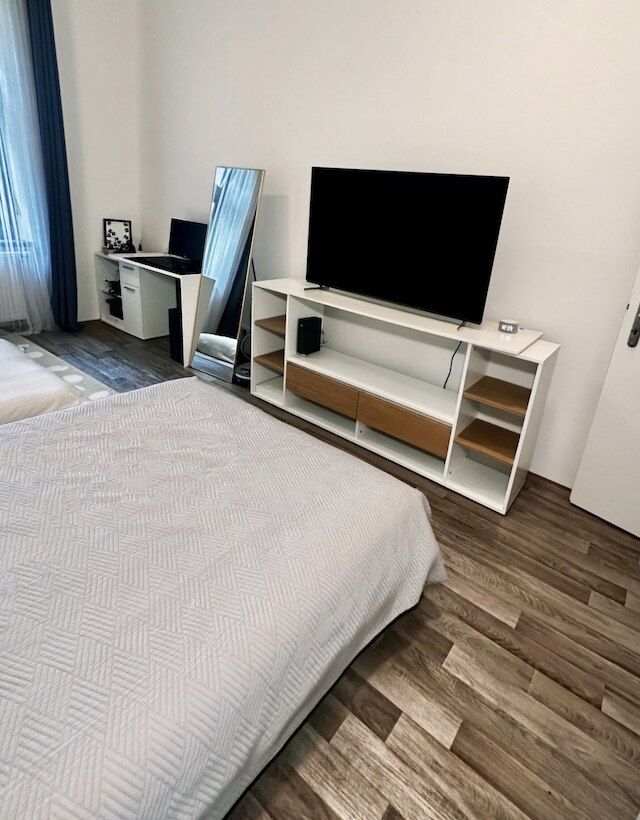 ブライト アンド コージー 40 m² アパートメント アット プラハ 7