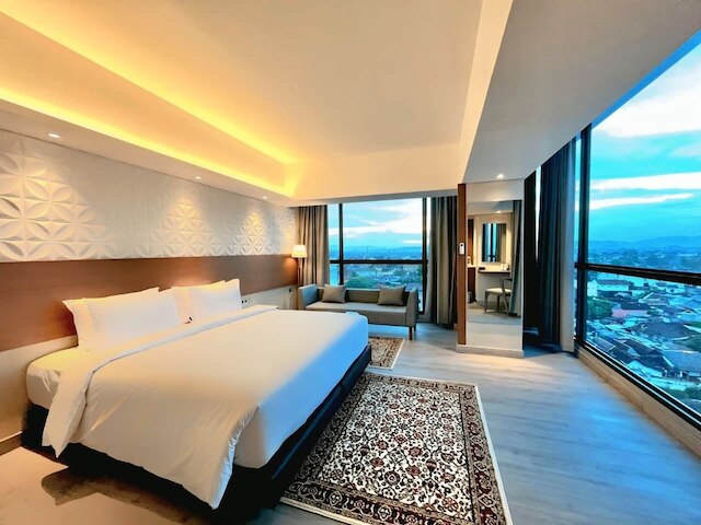 ザ ジョグジャ ホテル & カンファレンス センター - マリオボロ