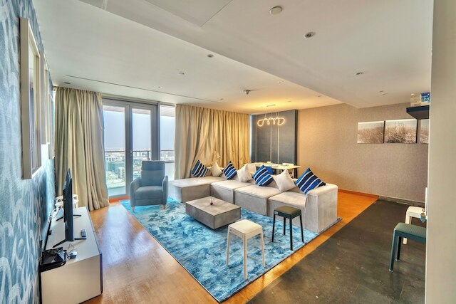 ラグジュアリー バケーションホーム ニア メトロ DWTC