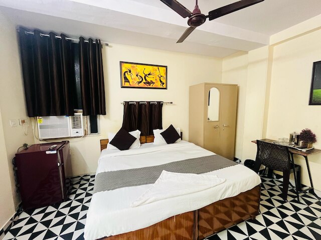 ルームシャラ ホテル サウス エンバシー