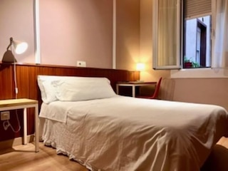 ホスタル ラ ベラ