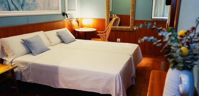 ホスタル ラ ベラ