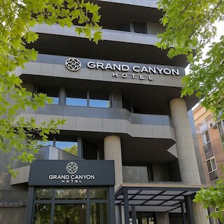 Grand Canyon Hotel