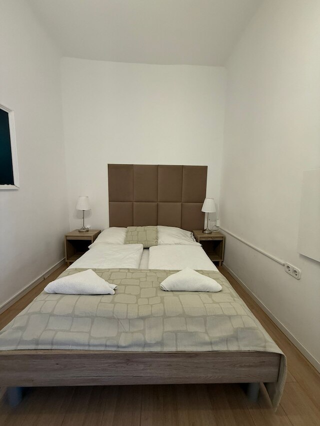 アフォーダブル 2ベッドルーム アパートメント スーパーブ ロケーション