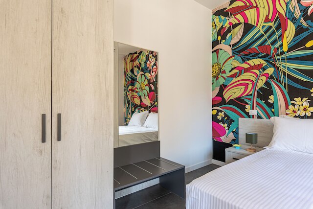 パリシ ホームズ by ワンダフル イタリー