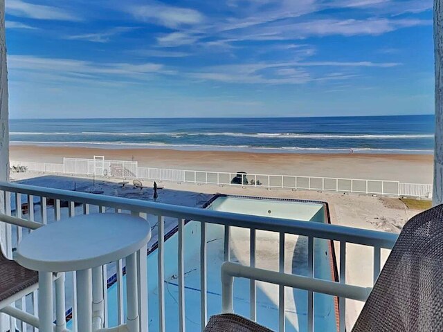 オーシャン ジュエルズ クラブ 319