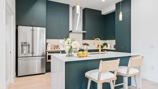 スタイリッシュ ホーム ウィズ ファイアピット & バルコニー ステップス フロム オースティンズ ベスト ニア レイニーストリート, レディバードレイク & ダウンタウン ジ アシュリー by アバンステイ