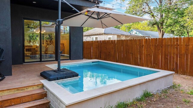 スタイリッシュ ホーム ウィズ ファイアピット & バルコニー ステップス フロム オースティンズ ベスト ニア レイニーストリート, レディバードレイク & ダウンタウン ジ アシュリー by アバンステイ