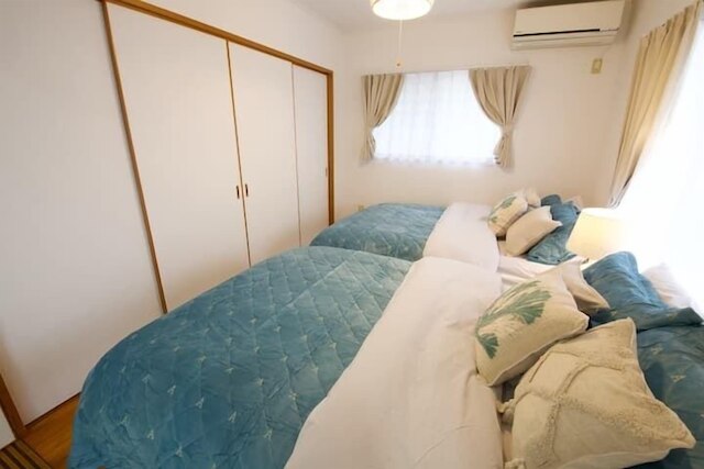 青の家　Blue House