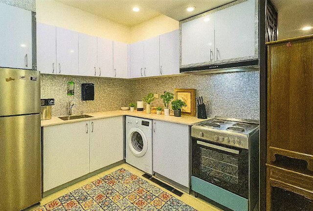 シー ファミリールーム イン フロント オブ US エンバシー