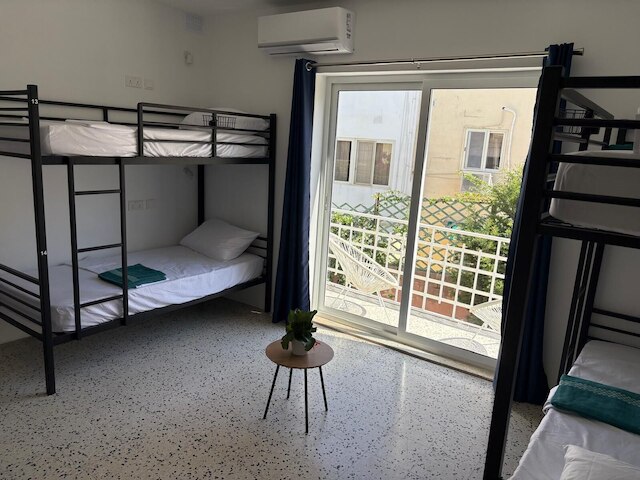 ウィンドミル ホステル