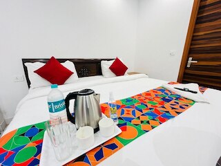 ルームシャラ ホテル イオタス ヴィラ