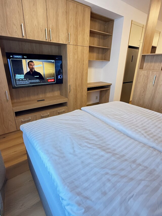 リバーサイド アパートメント プラハ