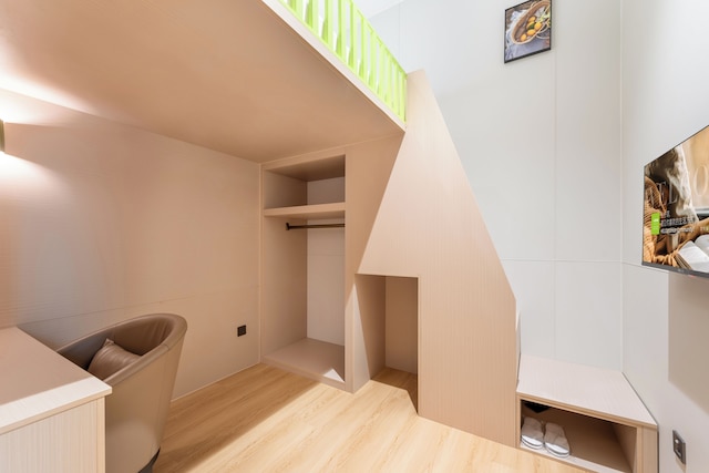 Lemon Hotel- New World Shopping Mall