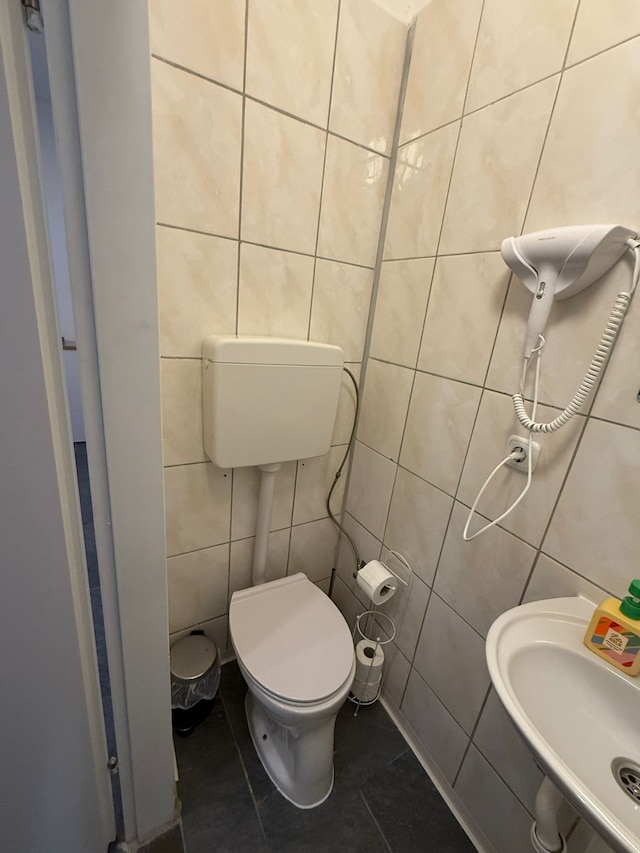 モダン 1ベッドルーム アパートメント クローズ トゥ ウエストバーンホフ