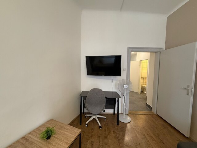 モダン 1ベッドルーム アパートメント クローズ トゥ ウエストバーンホフ