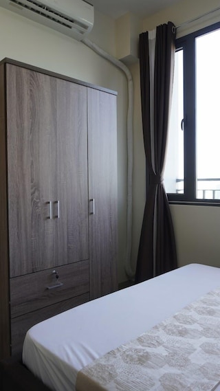 ショア 2 タワー 1 ユニット 1917