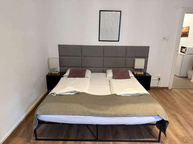 コンフィー 2ベッドルーム アパートメント ウェストバーンホフ エリア