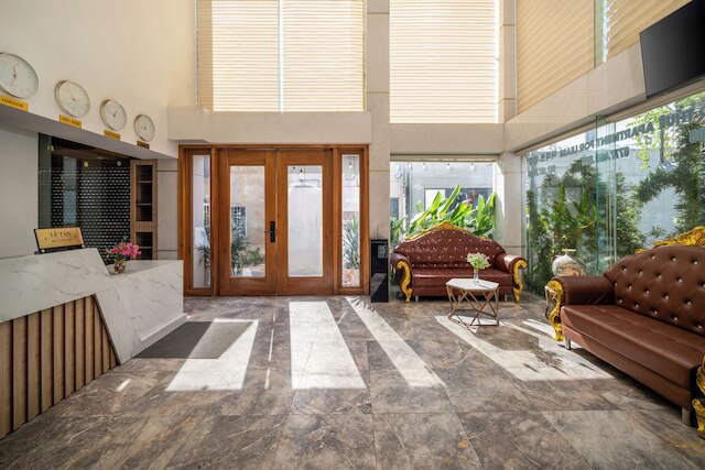 ハッピーハウス ホテル & アパートメント