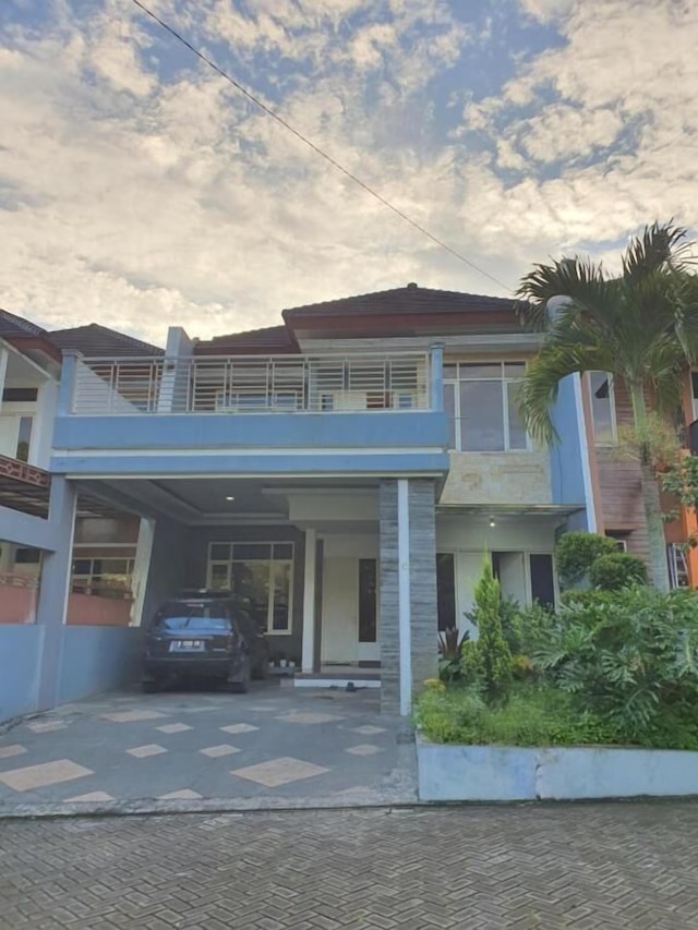 サンリッチ ヴィラ シャリア