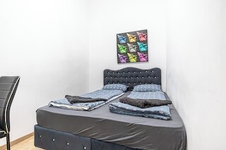 スペーシャス 5ベッドルーム アパートメント クローズ トゥ アウガルテン