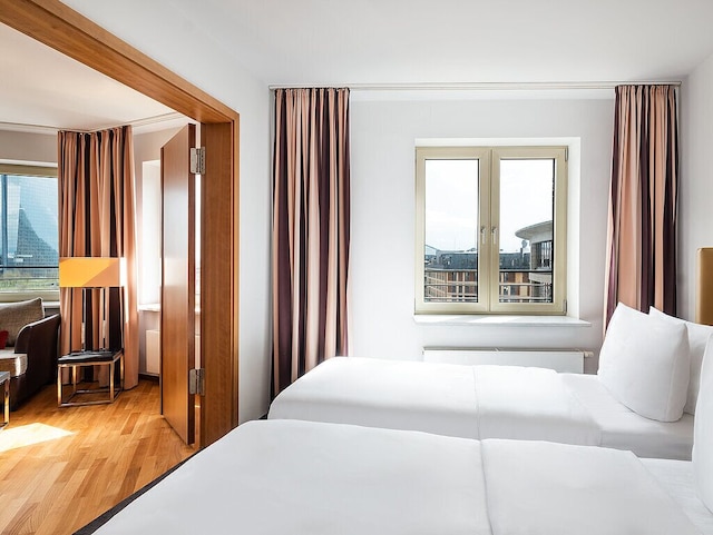 メイン プラザ スイート タワー