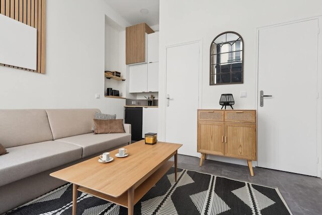 スタジオ ドゥ シャルム - モンマルトル ピガール