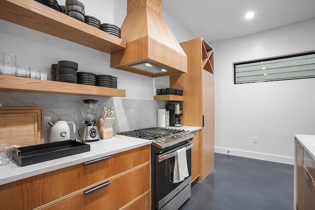 ATX South Lamar Creekside with Hot tub