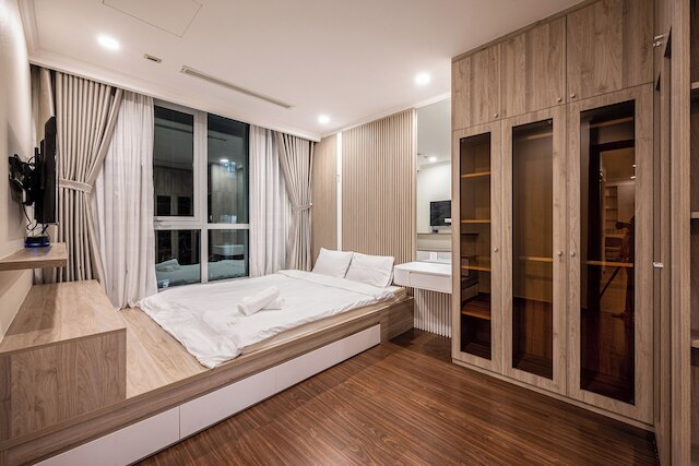 ラグジュアリー アーバン メトロポール リバーサイド